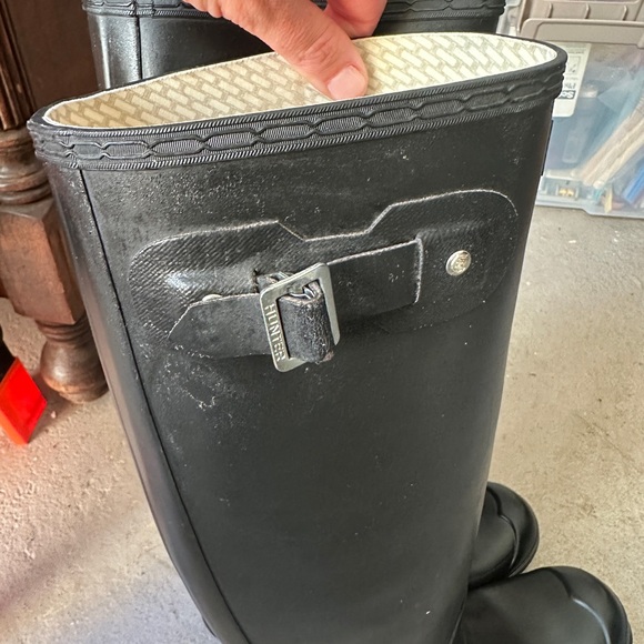 Hunter Classic Black Tall Boots - Picture 7 of 9